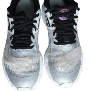 Nike Star Runner lace up women size  7